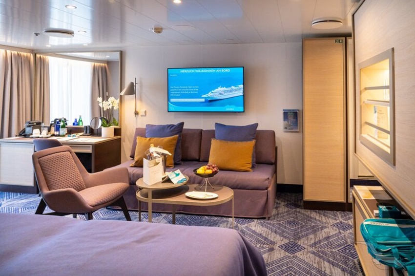 MS Amadea I 2-Bett SPA Junior Suite Balkon Panoramadeck (buchb.2-3)