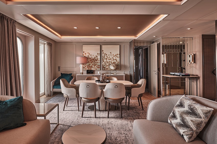 Silver Endeavour I Grand Suite