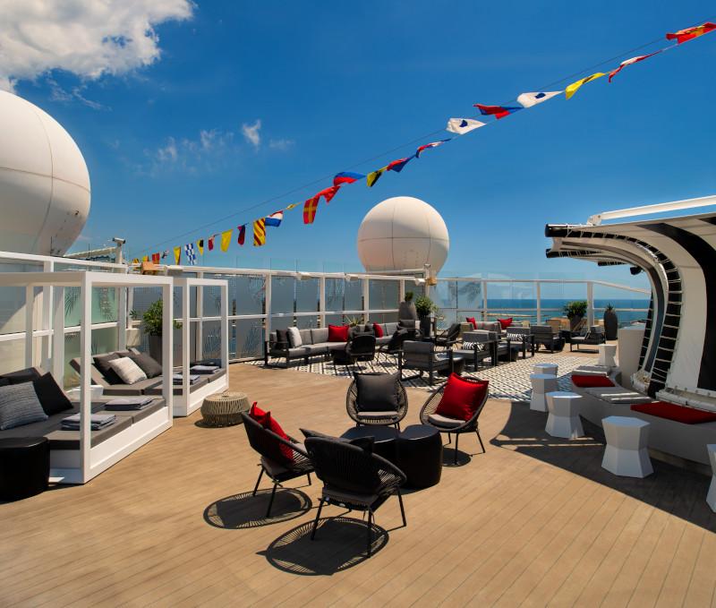 Retreat Sundeck, Celebrity Equinox