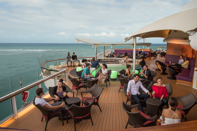 Sunset Bar, Celebrity Equinox