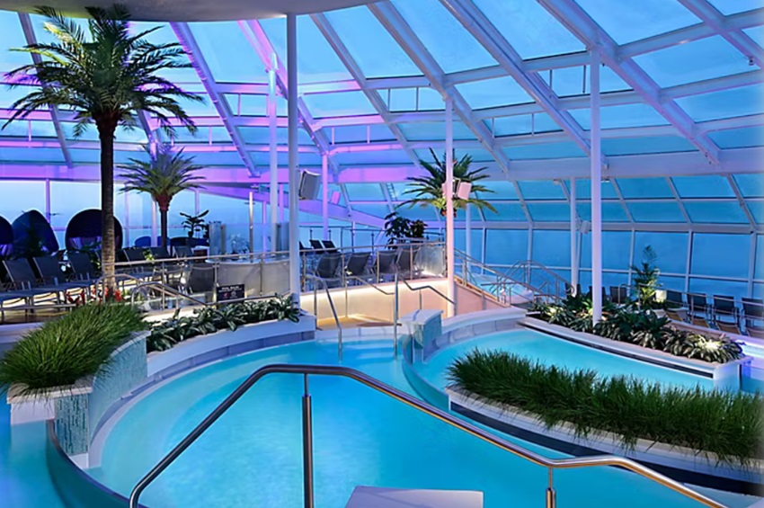 Utopia of the Seas I Solarium