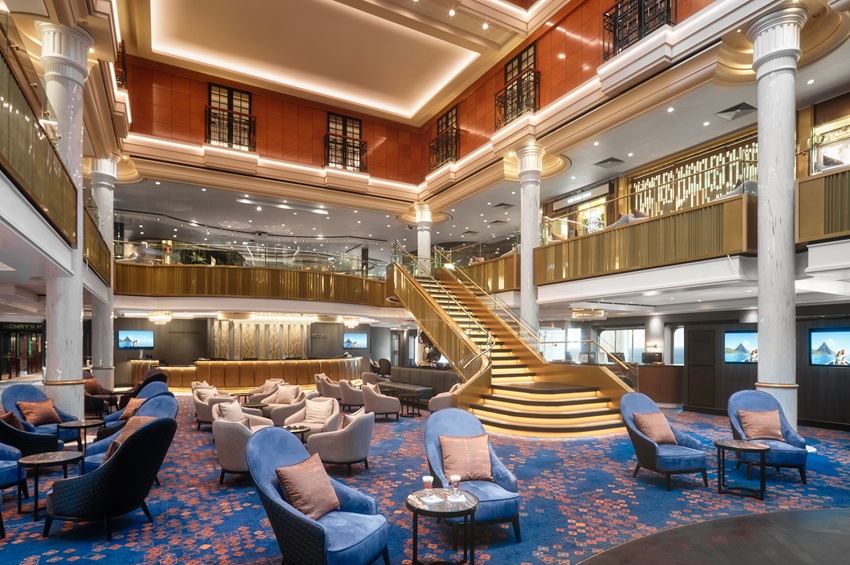 Norwegian Spirit I Atrium