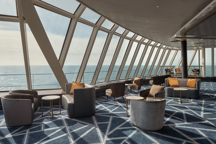 Norwegian Spirit I Spinnaker Lounge