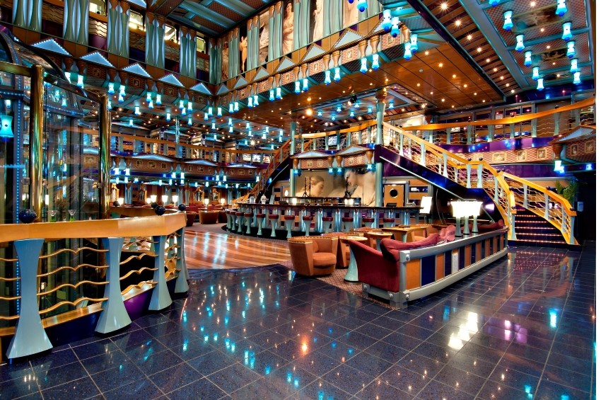 Carnival Miracle | Atrium