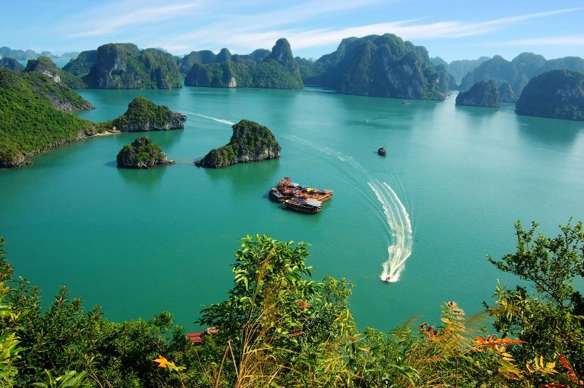 Hao Long Bay Vietnam