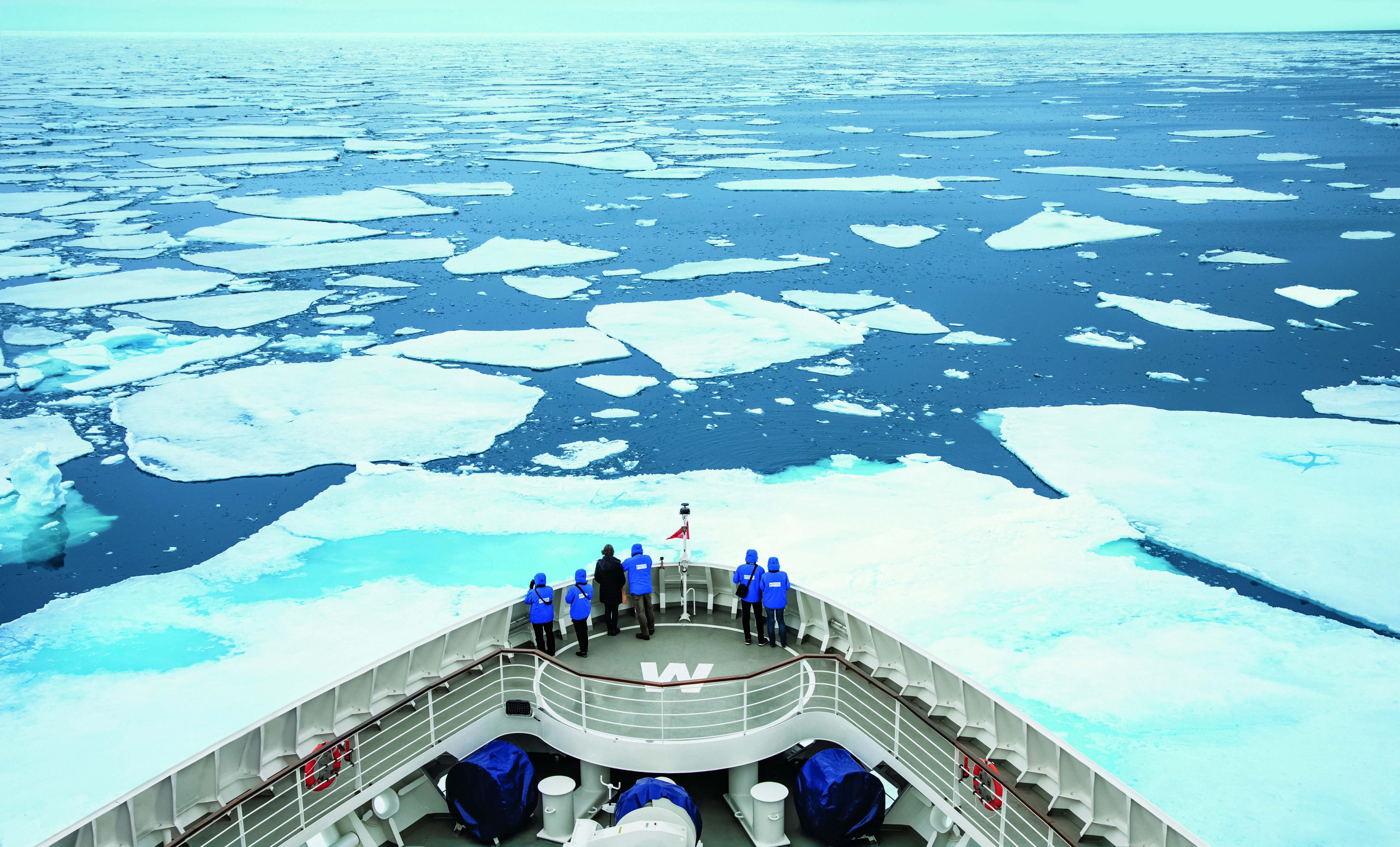 Hanseatic Nature im Eismeer