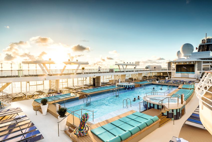 Mein Schiff Pooldeck